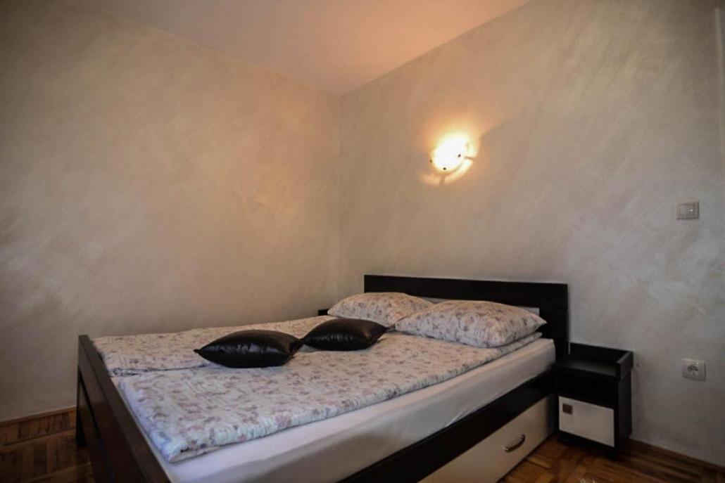 Apartmani Jokic ซลาตีบอร์ ภายนอก รูปภาพ