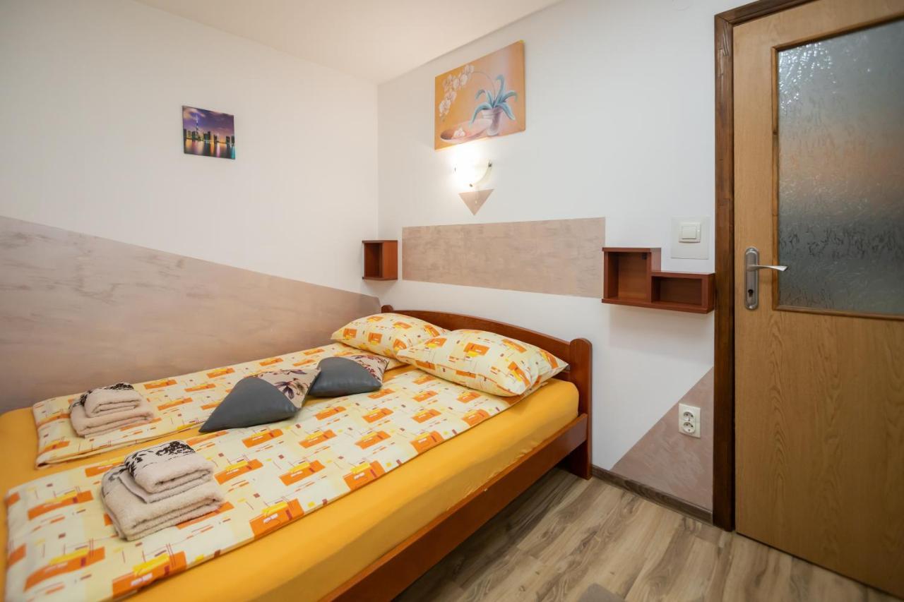 Apartmani Jokic ซลาตีบอร์ ภายนอก รูปภาพ