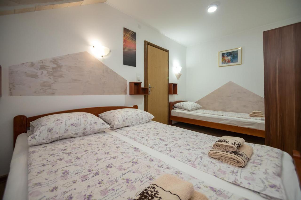 Apartmani Jokic ซลาตีบอร์ ภายนอก รูปภาพ